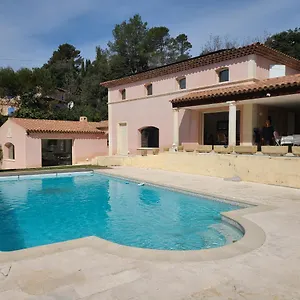  Séjour chez l'habitant Mycenes